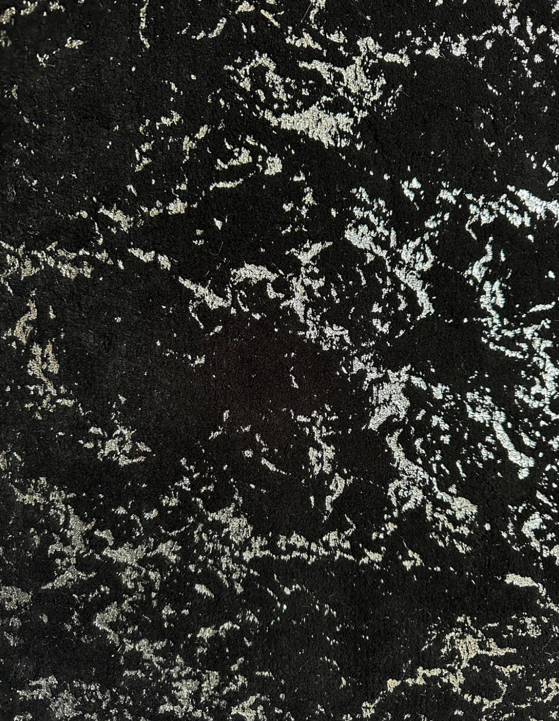 Black & Silver 7x10 image 1
