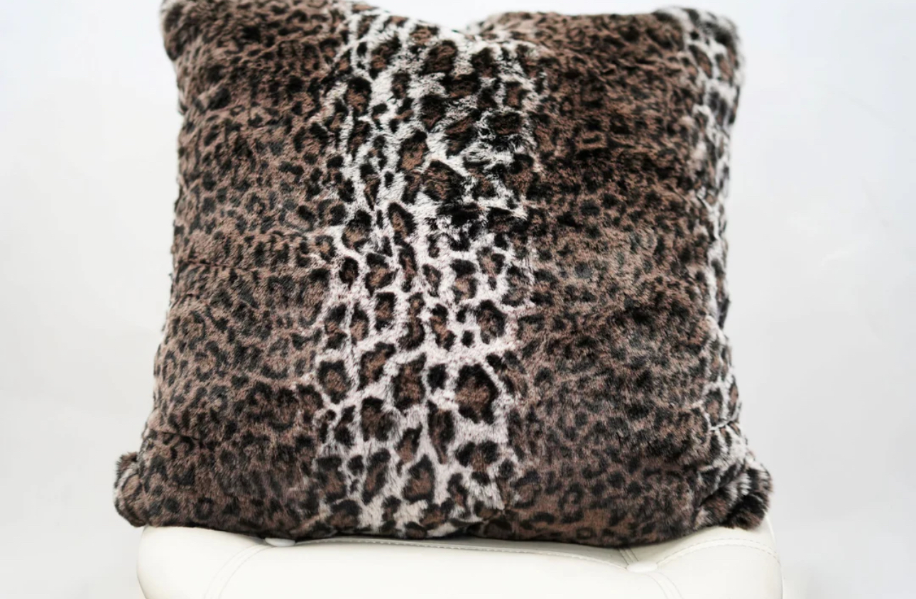 Lepo Brown Pillow image 1